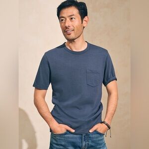Faherty T-Shirt Mens M Sunwashed Organic Cotton Pocket Short Sleeve